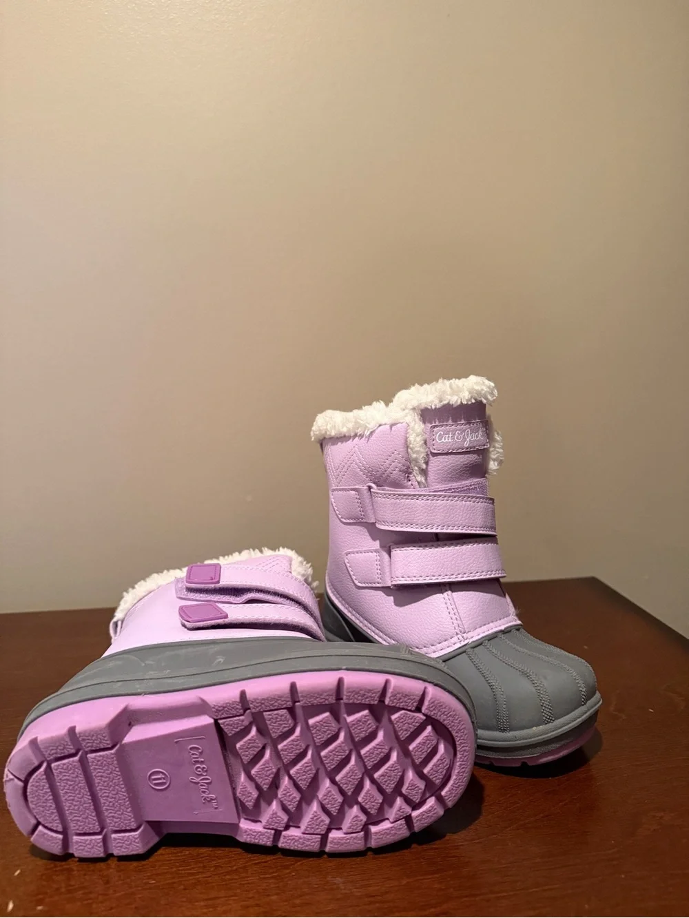 Cat & Jack Lavender and Gray Girls' Faux-Fur Snow Boots